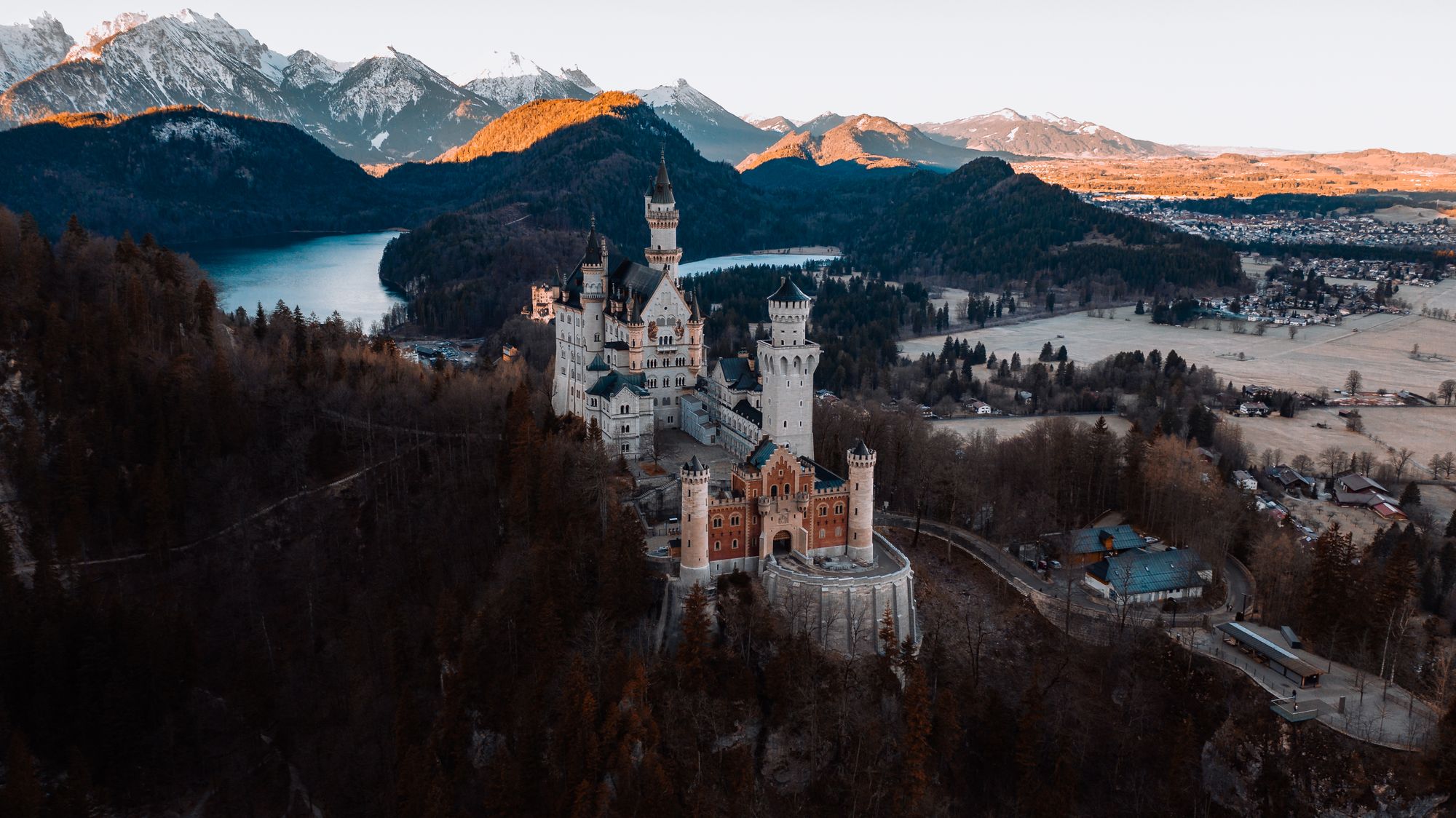 Neuschwanstein Castle overlooking the mountains